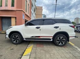 Toyota Fortuner 2.4 TRD AT 2018 vrz dp minim 2