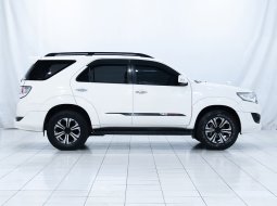 TOYOTA FORTUNER (SUPER WHITE)  TYPE G LUXURY TRD SPORTIVO 2.7 A/T (2013) 4