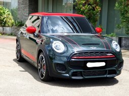 MINI Cooper John Cooper Works 2020 s km 5 ribuan hijau pajak panjang cash kredit proses bisa dibantu 1