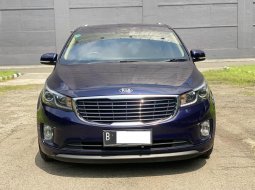 Kia Grand Sedona Ultimate 2017 Biru 1