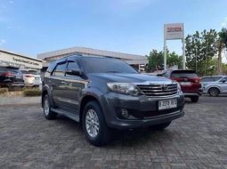 Toyota Fortuner G Luxury 2013 Silver