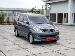 Toyota Avanza 1.5 AT 2009 Abu-abu