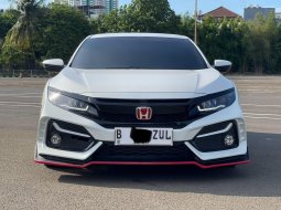 HONDA CIVIC HATCHBACK AT PUTIH 2020