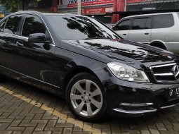 Mercedes-Benz C-Class C 200 CGI 2013 Hitam KM 50rbuab 10