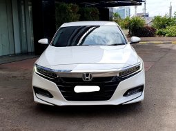 Honda Accord 1.5L 2019 putih turbo km16 ribuan cash kredit proses bisa dibantu