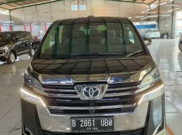 Toyota Vellfire 2.5 G A/T 2019