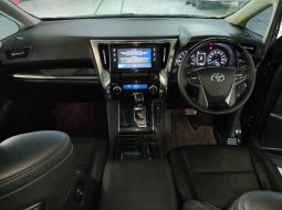 Toyota Vellfire 2.5 G A/T 2019 4