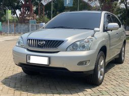 Toyota Harrier 2.4