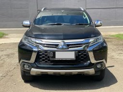 Mitsubishi Pajero Sport Dakar 4x2 AT 2017 Hitam 1