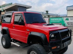 Daihatsu Feroza SE 1996 Merah