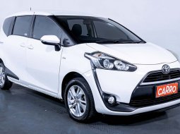 Toyota Sienta G 2017 Putih - Kredit Mobil Murah