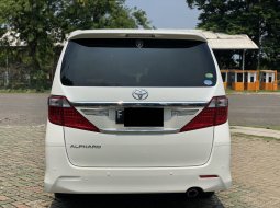 Toyota Alphard SC 5