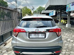 Honda HR-V 1.5L S 2017 6