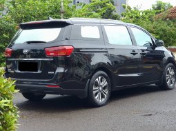 Kia Grand Sedona 2,2 CRDI Diesel sunroof At Facelift 2018 Hitam 5
