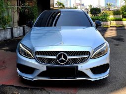 Low KM 21rb! Mercedes Benz C300 AMG Line (C205) Coupe CBU At 2016 Grey