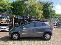 Daihatsu Ayla 1.0L X MT DLX 2018 Abu-abu 4