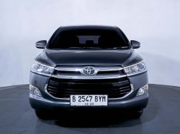 Toyota Kijang Innova 2.4V AT