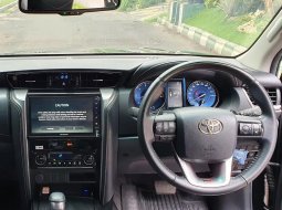 Toyota Fortuner New  4x2 2.7 GR Sport A/T 2022 7