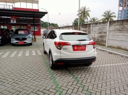HR-V S Matic 2021 - Kilometer Antik 9 Ribu - Mobil Medan Bekas Berkualitas - BK1539ADB 6