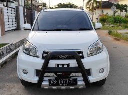 Daihatsu Terios ADVENTURE R 2012 Putih