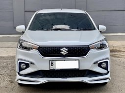 Suzuki Ertiga Suzuki Sport Hybrid 2022 Putih