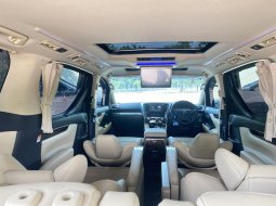 Toyota Alphard G ATPM 7