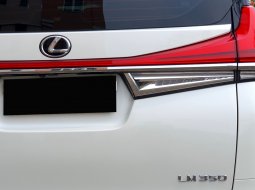 Lexus LM 350 2022 putih km 15ribuan cash kredit proses bisa dibantu 8
