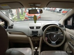 Suzuki Ertiga 1.4 GX MT 2016 4