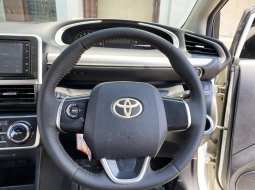 Toyota Sienta V CVT 2017 dp pake motor 5