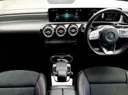 Mercedes-Benz CLA 200 AMG Line 2019 putih km30rb tangan pertama cash kredit proses bisa dibantu 12