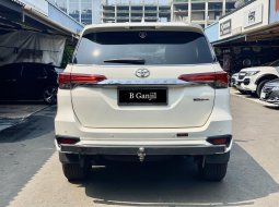 Toyota Fortuner VRZ TRD 2019 Putih murah meriah 4