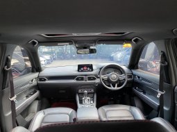 Mazda CX-5 Elite Kuro Edition at 2022 Merah 9