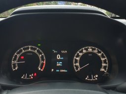 Toyota Kijang Innova V A/T bensin 2022 zenix abu km22rban pajak panjang cash kredit proses bisa diba 11