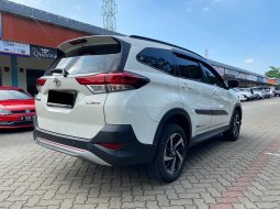 Toyota Rush TRD Sportivo AT Matic 2018 Putih 20