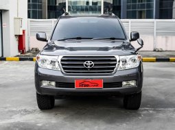 Toyota Land Cruiser VX Grade 2008 Abu-abu