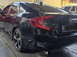 Honda Civic Turbo Prestige A/T ( Matic ) 2018/ 2019 Hitam Km 45rban Mulus Siap Pakai Good Condition 7