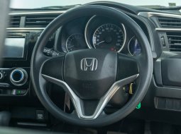 Jual mobil Honda Jazz GK 5 S Matic 2018 - B2863PFN - Pajak panjang s/d Oktober 2024 6