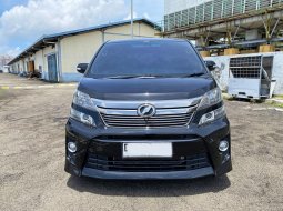 Toyota Vellfire ZG 2012 premium sound siap TT om