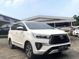 Toyota Kijang Innova V A/T Gasoline 2021 Putih