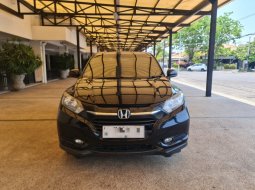 Honda HR-V 1.5L E CVT 2017 Hitam bisa DP minim 30 juta