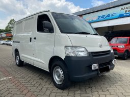 Daihatsu Gran Max Blind Van AC MT 2019