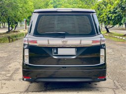 Nissan Elgrand 2.5 Highway Star 2014 Hitam 5