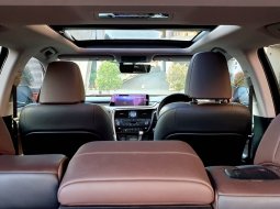 Lexus RX 200T Luxury 4x2 At 2016 Hitam Metalik 10