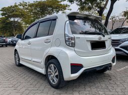 Daihatsu Sirion R CVT 2017 6