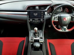 Honda Civic Type R 6 Speed M/T 2017 putih km26rb cash kredit proses bisa dibantu 13