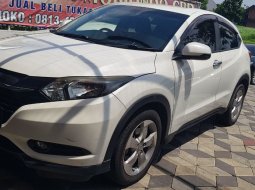 Honda HR-V E Matic Tahun 2016 Kondisi Mulus Terawat Istimewa