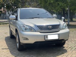 Toyota Harrier 2.4