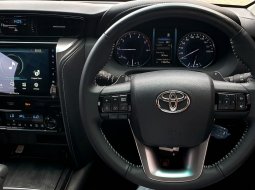 Toyota Fortuner New  4x2 2.4 GR Sport A/T Kicksensor diesel Hitam 2021 17