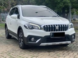 Suzuki SX4 S-Cross AT