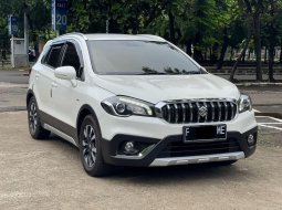 Suzuki SX4 S-Cross AT 2018 Putih JUAL CEPAT SIAP PAKAI..!!!